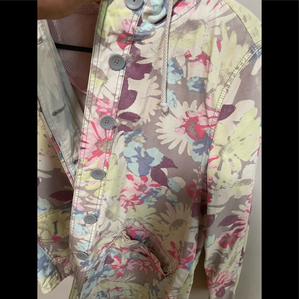 Rain jacket - Picture 2 of 4